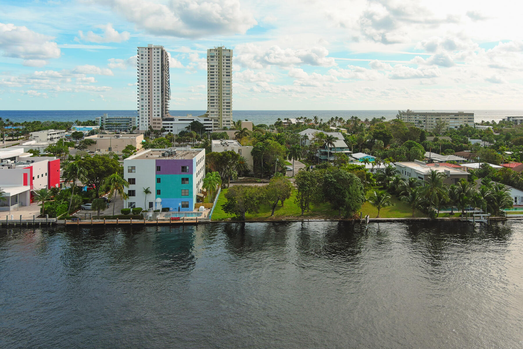 117 South Riverside Drive Pompano Beach, FL 33062 - Photo 1 of 14 02