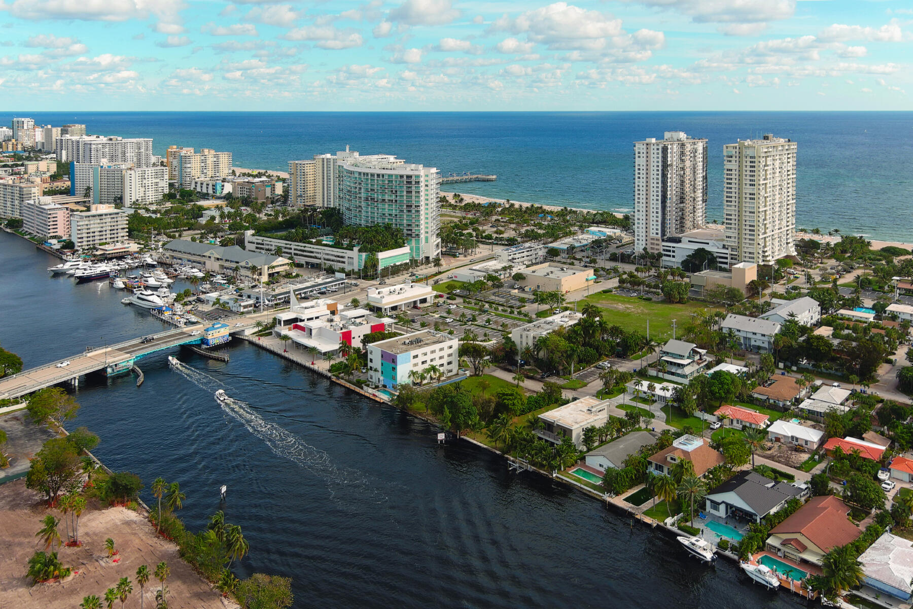 117 South Riverside Drive Pompano Beach, FL 33062 - Photo 9 of 14 06