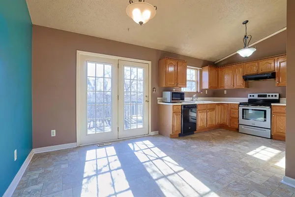 $272,900 | 19957 Elm Drive, Lawrenceburg, IN 47025