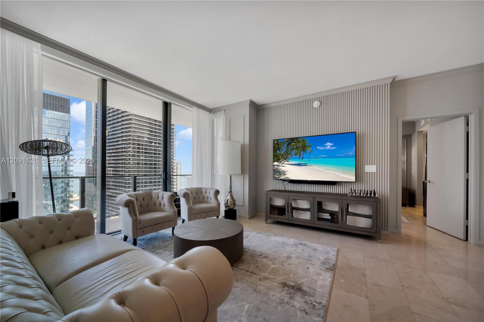 88 Southwest 7th Street, Unit 3205 Miami, FL 33130 - Photo 5 of 18 Gallery Image 5