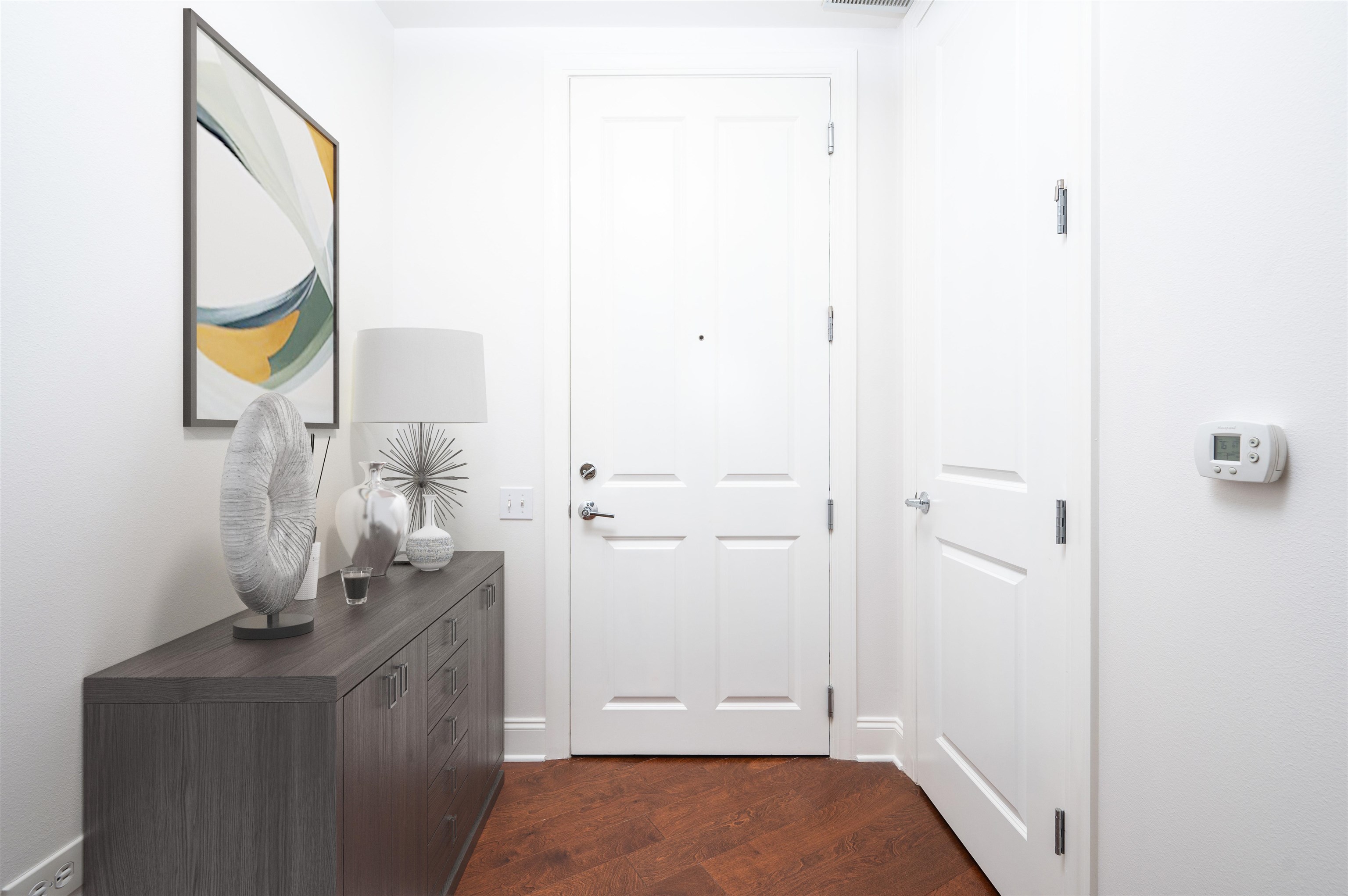 717 Riverside Drive, Unit 503 Memphis, TN 38103 - Photo 5 of 40 Entryway featuring dark hardwood / wood-style flooring