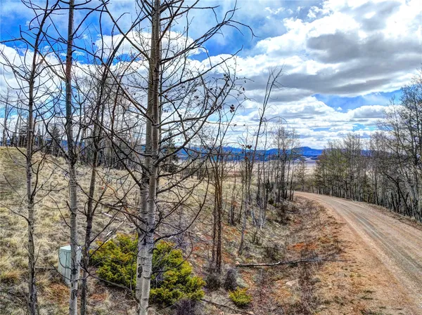 $179,900 | 755 Selkirk Lane, Jefferson, CO 80456