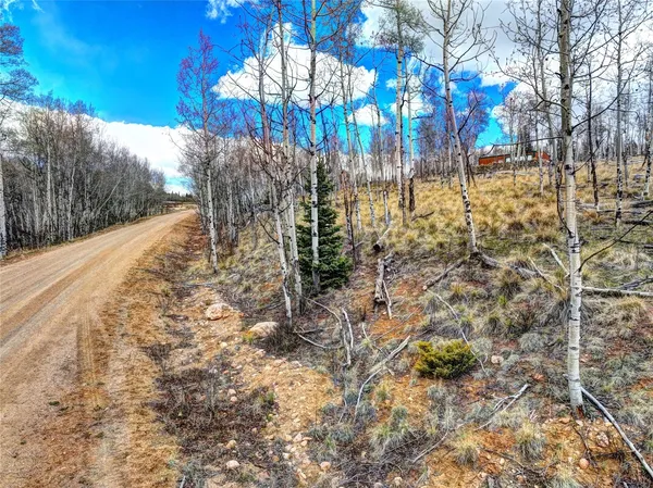$179,900 | 755 Selkirk Lane, Jefferson, CO 80456