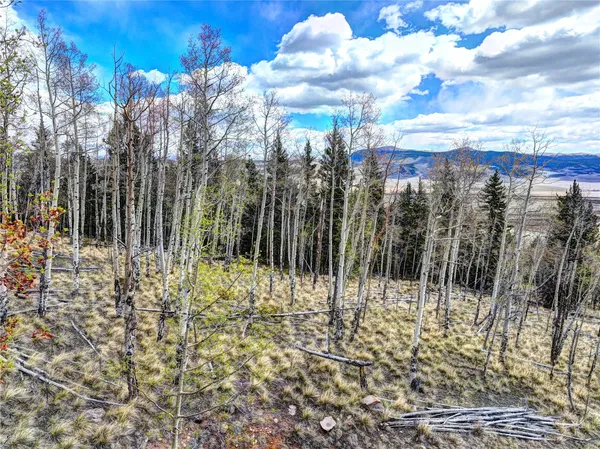 $179,900 | 755 Selkirk Lane, Jefferson, CO 80456