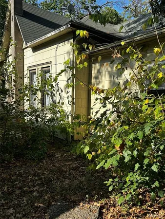 $27,500 | 304 North Spruce Street, Nokomis, IL 62075