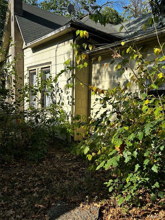 304 North Spruce Street Nokomis, IL 62075 - Photo 15 of 52