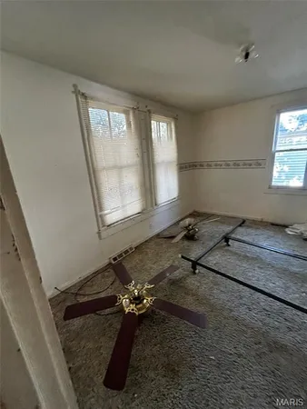 $27,500 | 304 North Spruce Street, Nokomis, IL 62075