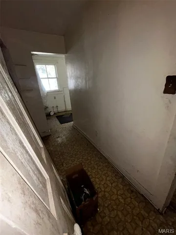 $30,000 | 304 North Spruce Street, Nokomis, IL 62075