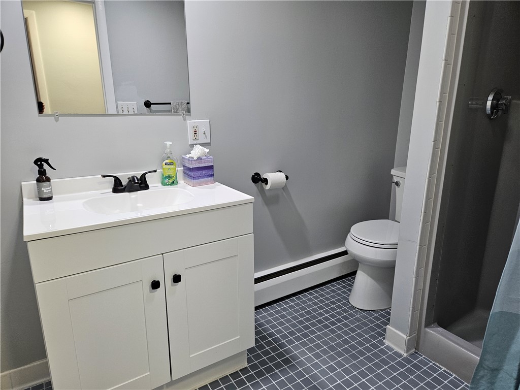 39 Damon Avenue Warwick, RI 02889 - Photo 12 of 28