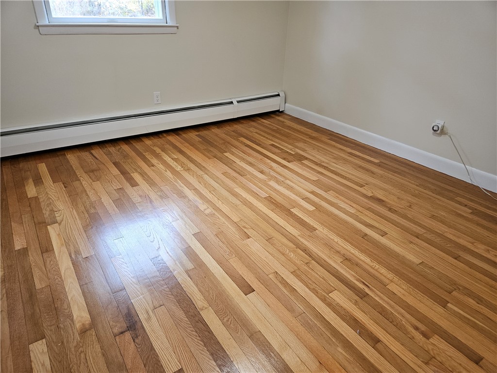 39 Damon Avenue Warwick, RI 02889 - Photo 16 of 28