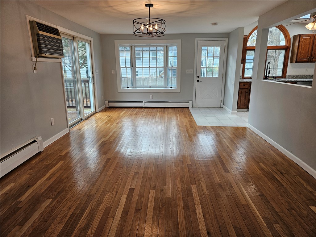 39 Damon Avenue Warwick, RI 02889 - Photo 6 of 28