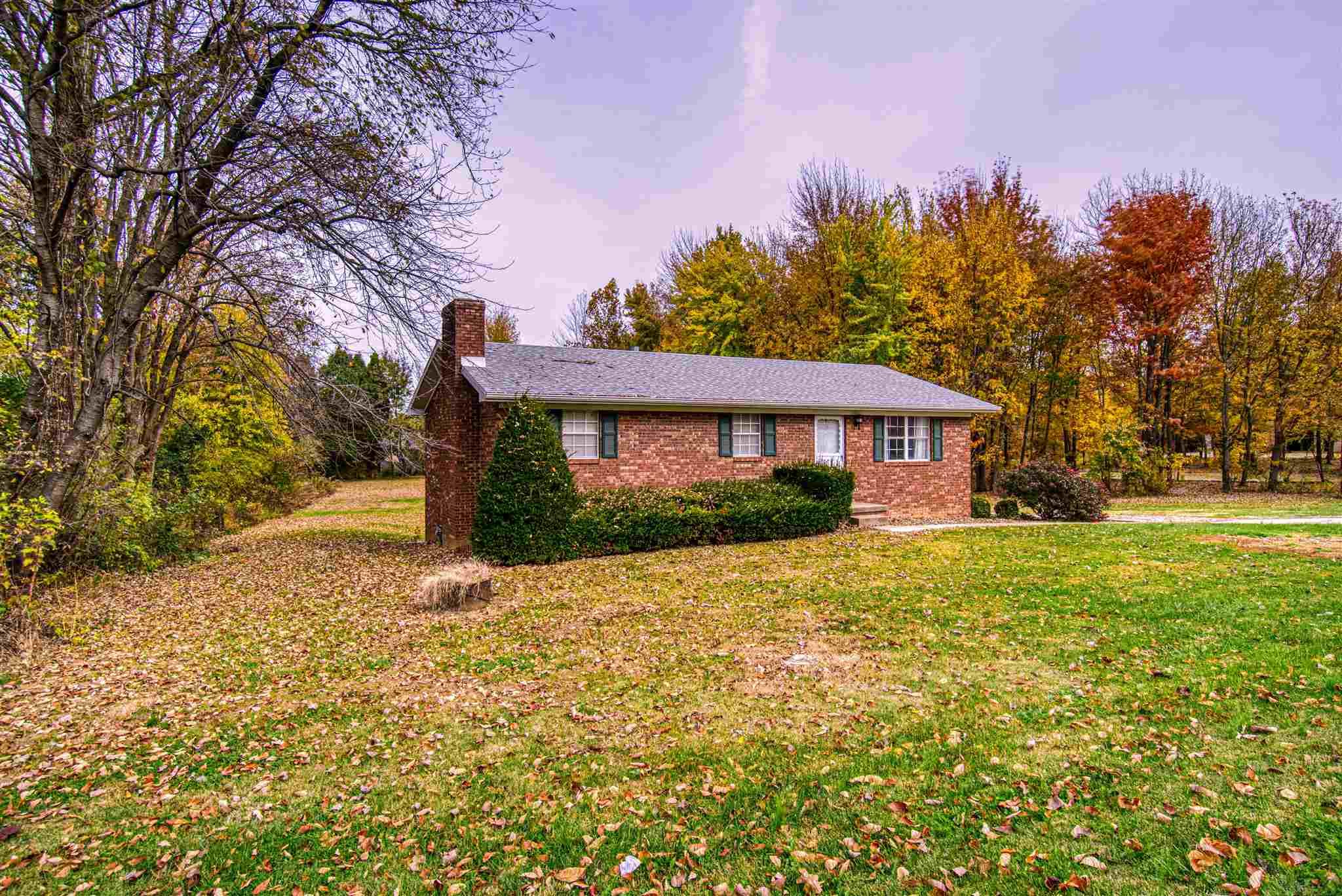 8866 Oak Grove Road Newburgh, IN 47630 - Photo 2 of 36 Gallery Image 2