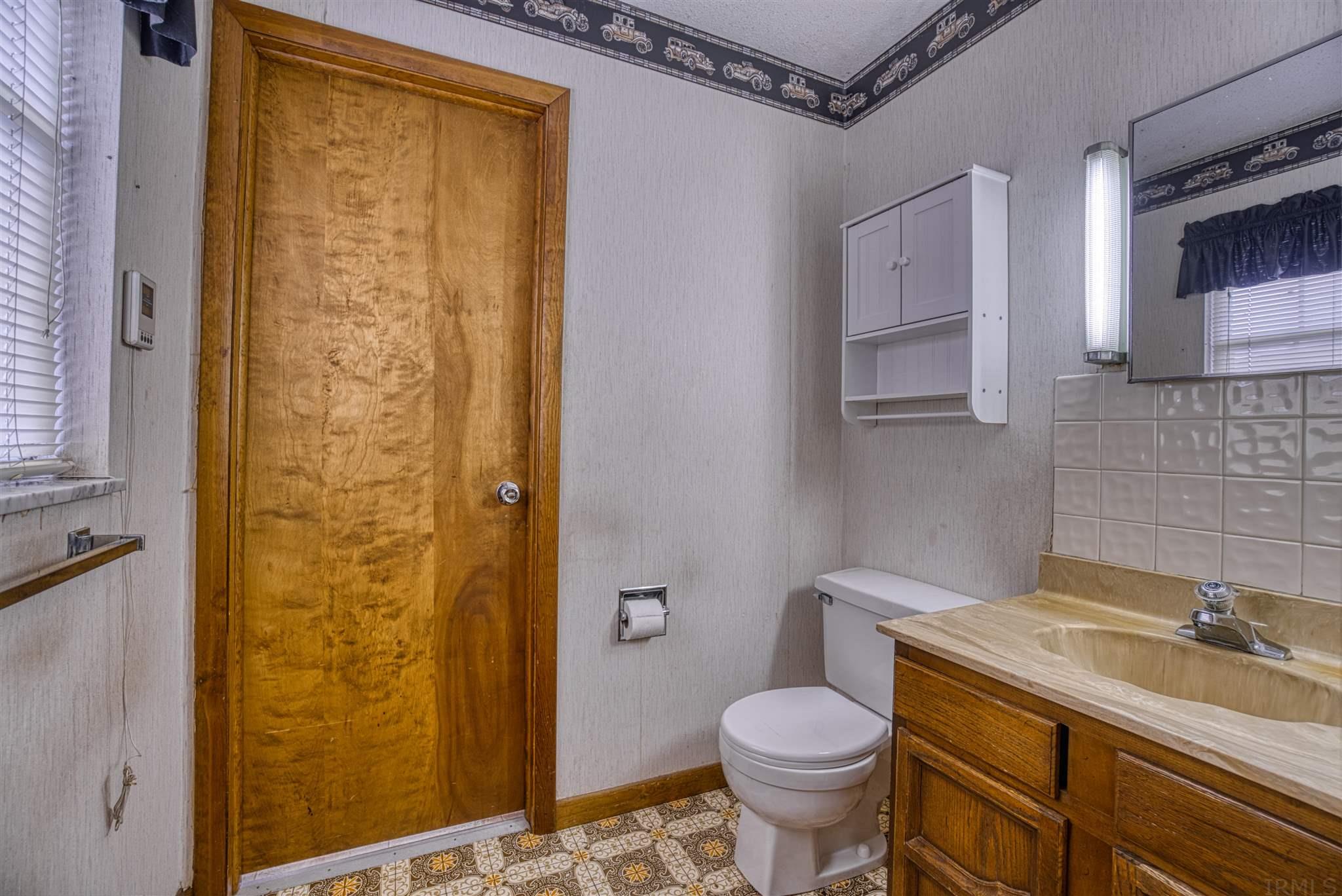 8866 Oak Grove Road Newburgh, IN 47630 - Photo 21 of 36 Gallery Image 21