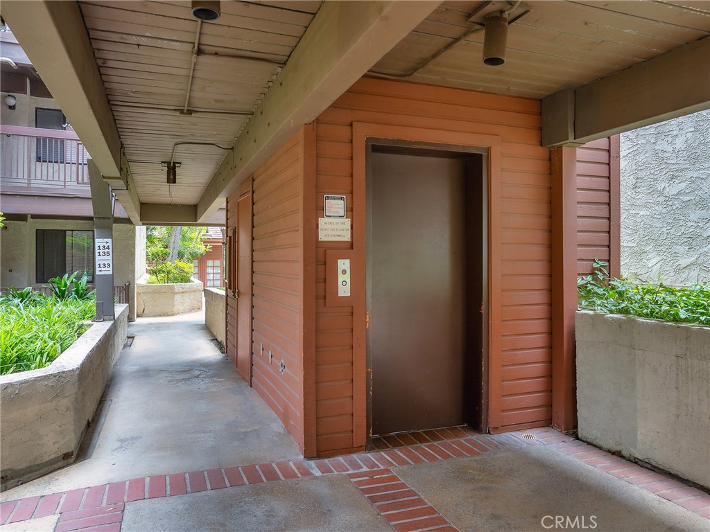 230 Bethany Road, Unit 237 Burbank, CA 91504 - Photo 24 of 43 Elevator