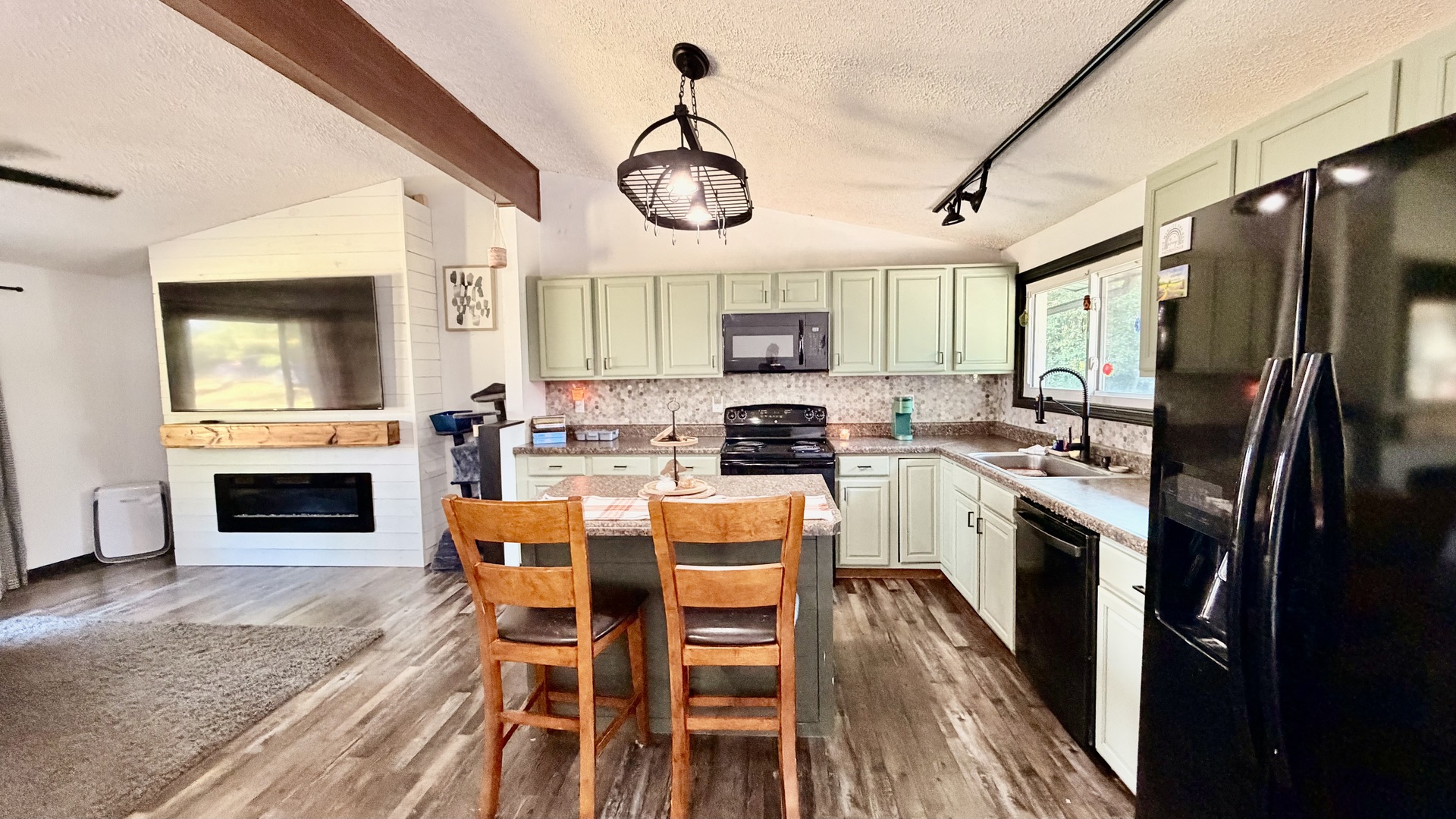 1001 Medlin Road Centralia, IL 62801 - Photo 5 of 16 Gallery Image 5