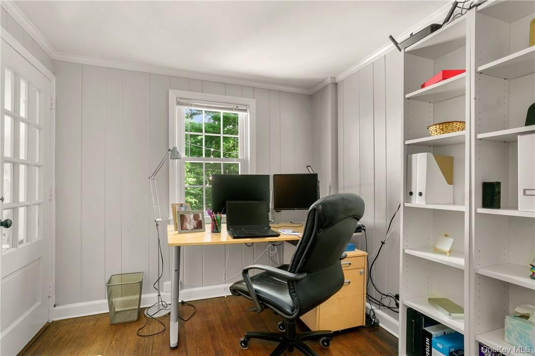 64 Pine Cliff Road Chappaqua, NY 10514 - Photo 15 of 36