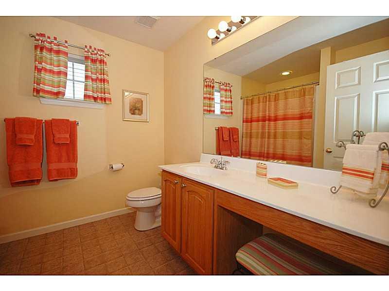 305 Buffalo Ridge Road Canonsburg, PA 15317 - Photo 17 of 23 Full Bath.
