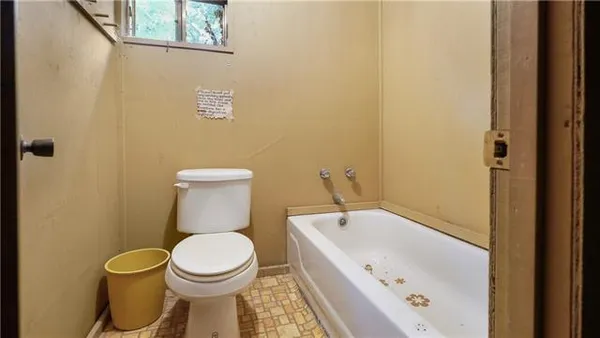$260,000 | 106 Indian Hills Road, Forest Hill, LA 71430
