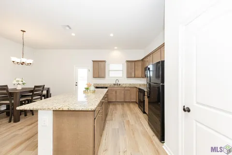 $264,500 | 59530 Clifts Cove Drive, Plaquemine, LA 70764