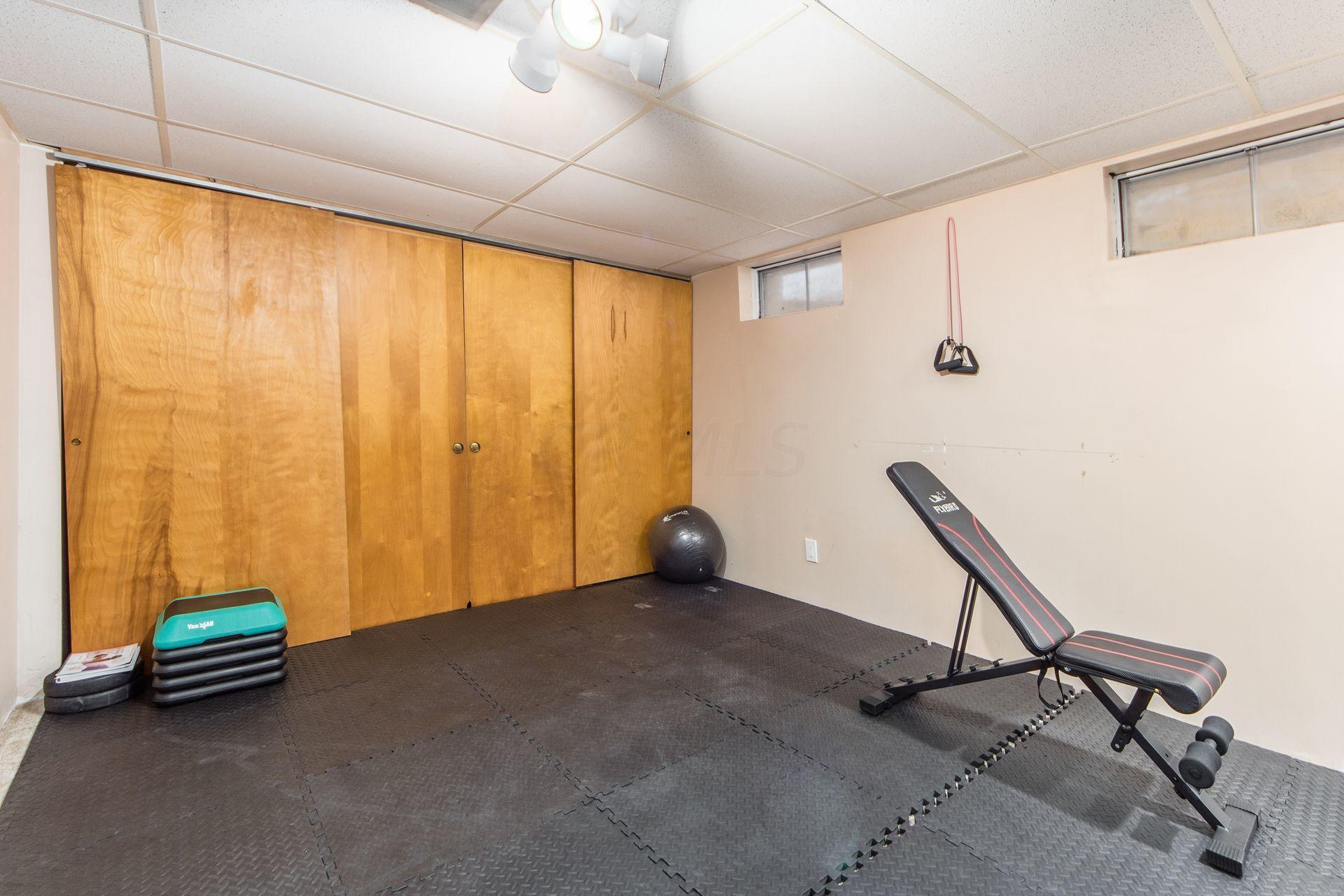 6133 Endicott Road Columbus, OH 43229 - Photo 24 of 40 Gallery Image 24