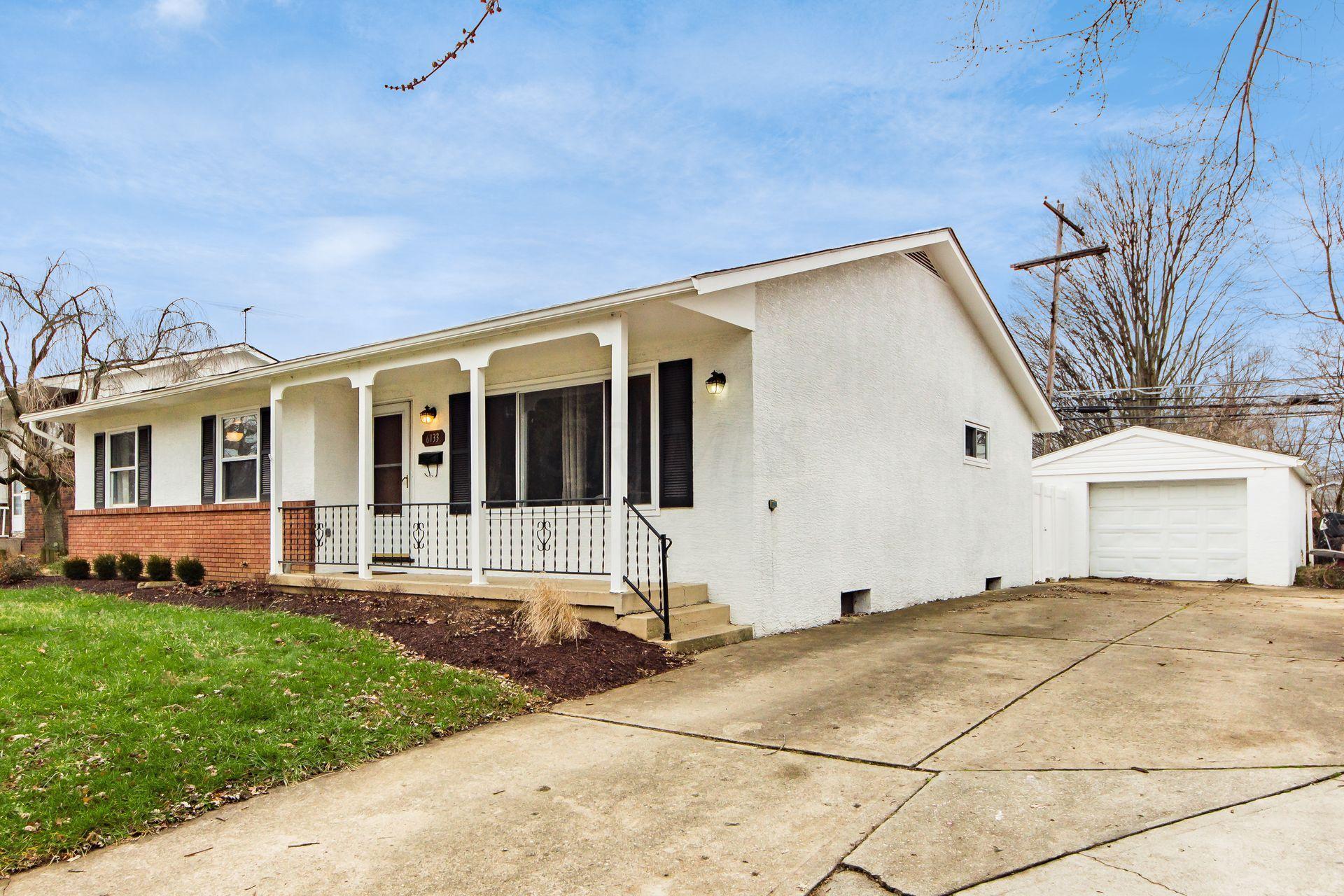 6133 Endicott Road Columbus, OH 43229 - Photo 3 of 40 Gallery Image 3