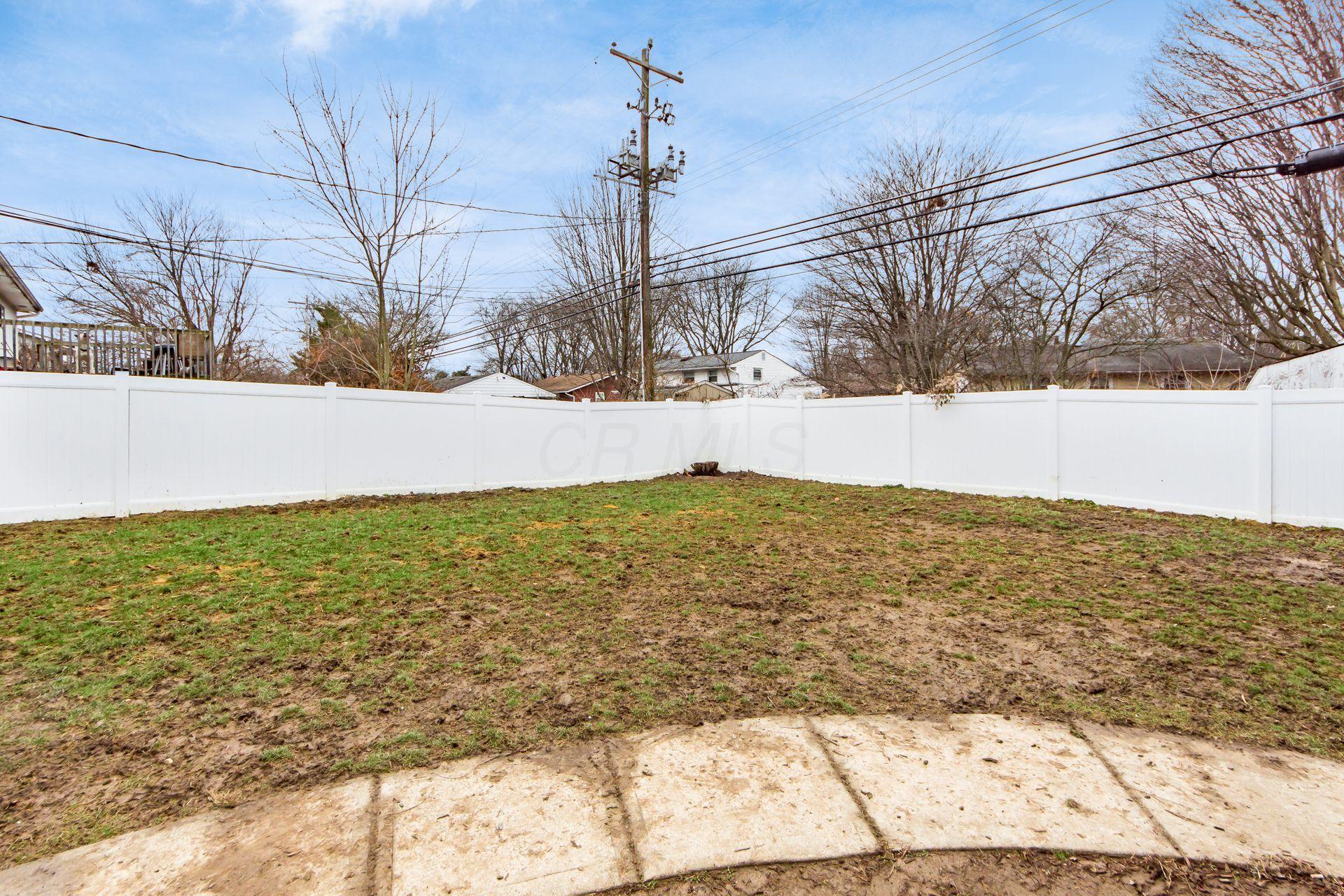 6133 Endicott Road Columbus, OH 43229 - Photo 37 of 40 Gallery Image 37