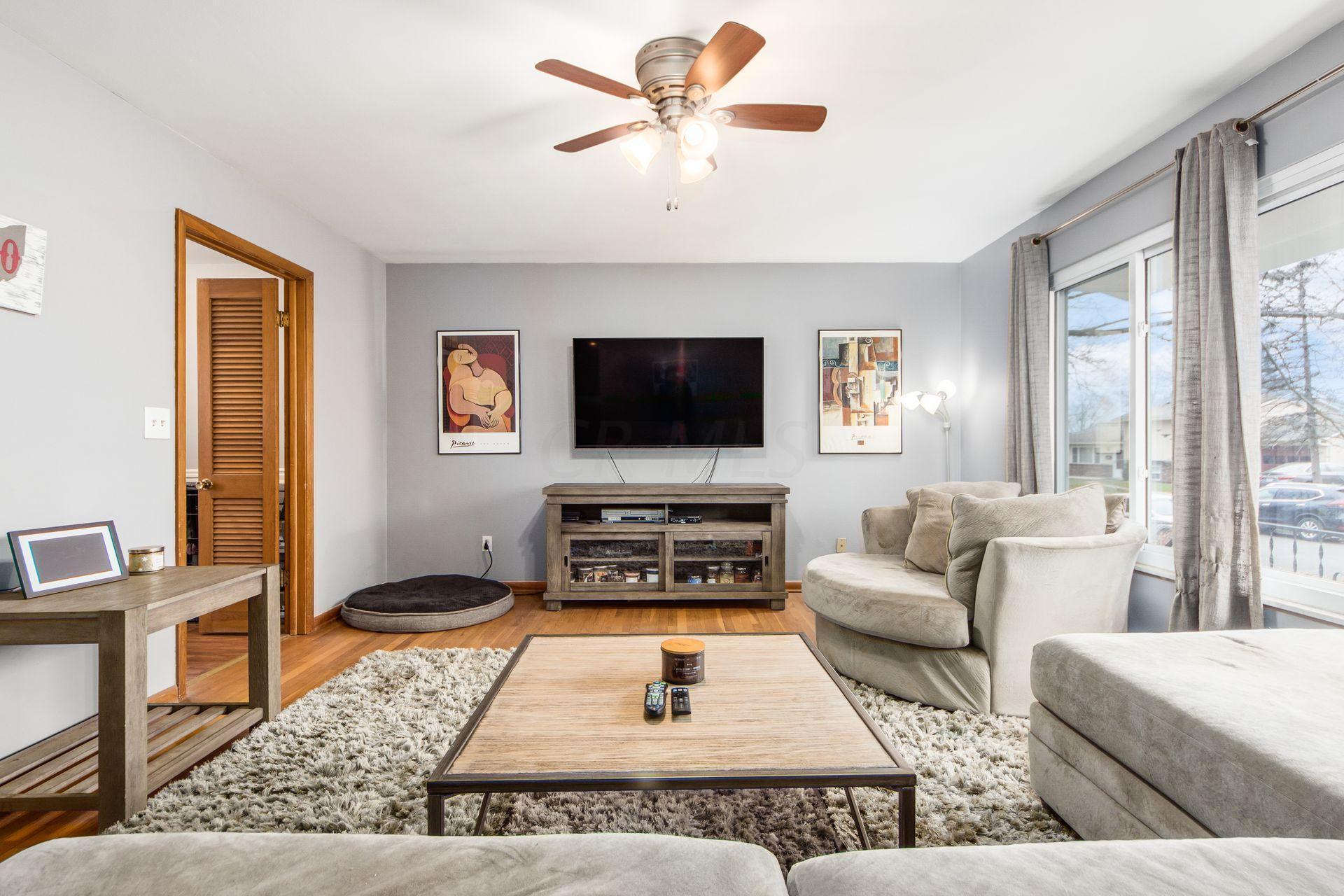 6133 Endicott Road Columbus, OH 43229 - Photo 9 of 40 Gallery Image 9