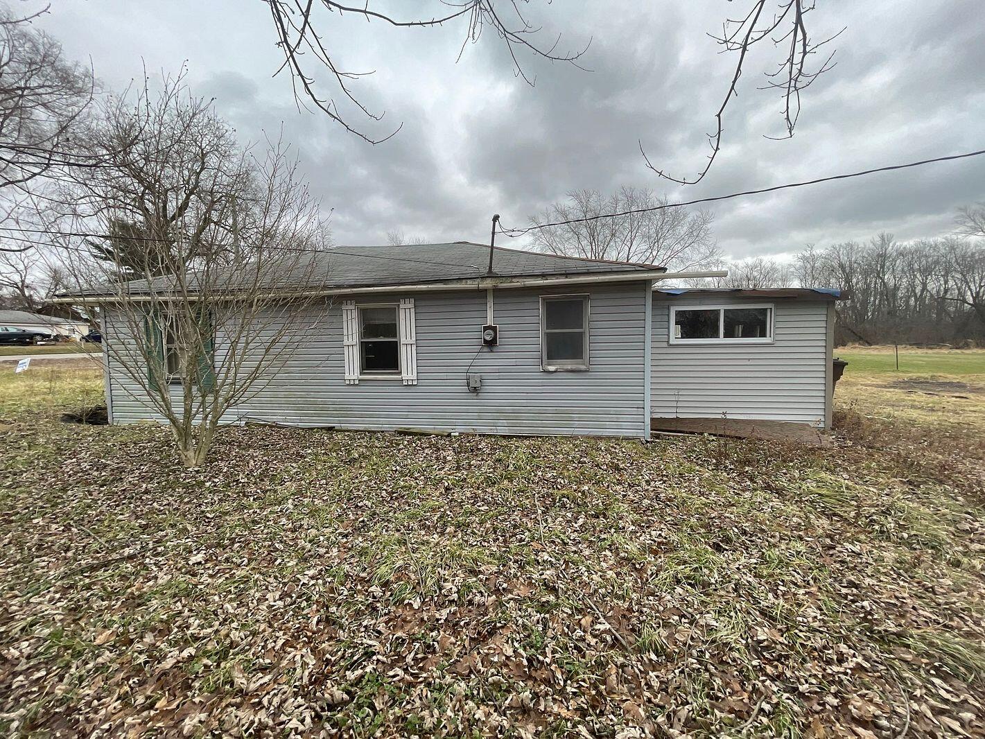 6095 North Stoney Creek Road Monroe, MI 48162 - Photo 17 of 18 17