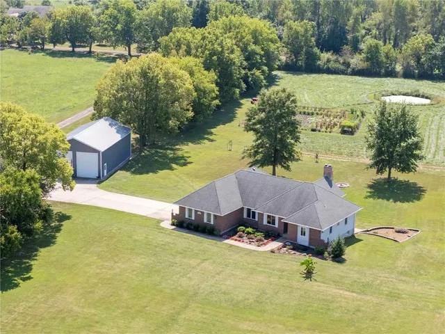 $950,000 | 24101 East 235th Street, Harrisonville, MO 64701
