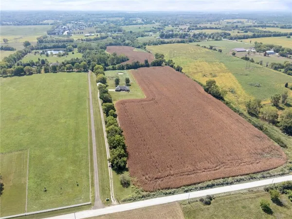 $950,000 | 24101 East 235th Street, Harrisonville, MO 64701