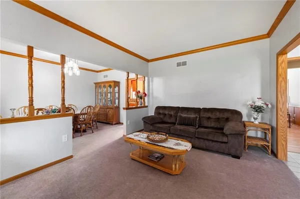 $950,000 | 24101 East 235th Street, Harrisonville, MO 64701