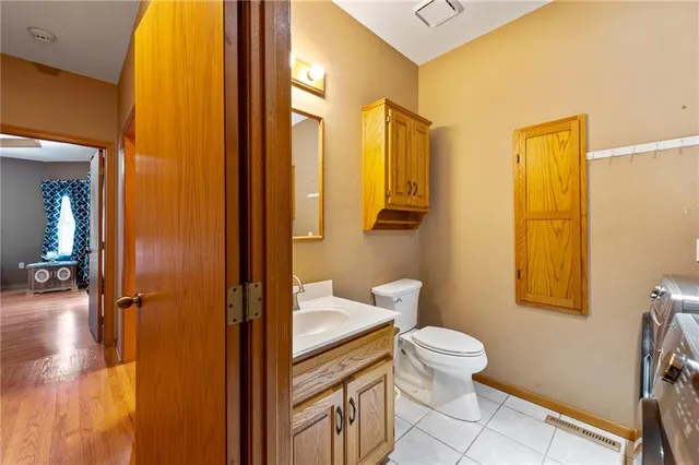 $950,000 | 24101 East 235th Street, Harrisonville, MO 64701