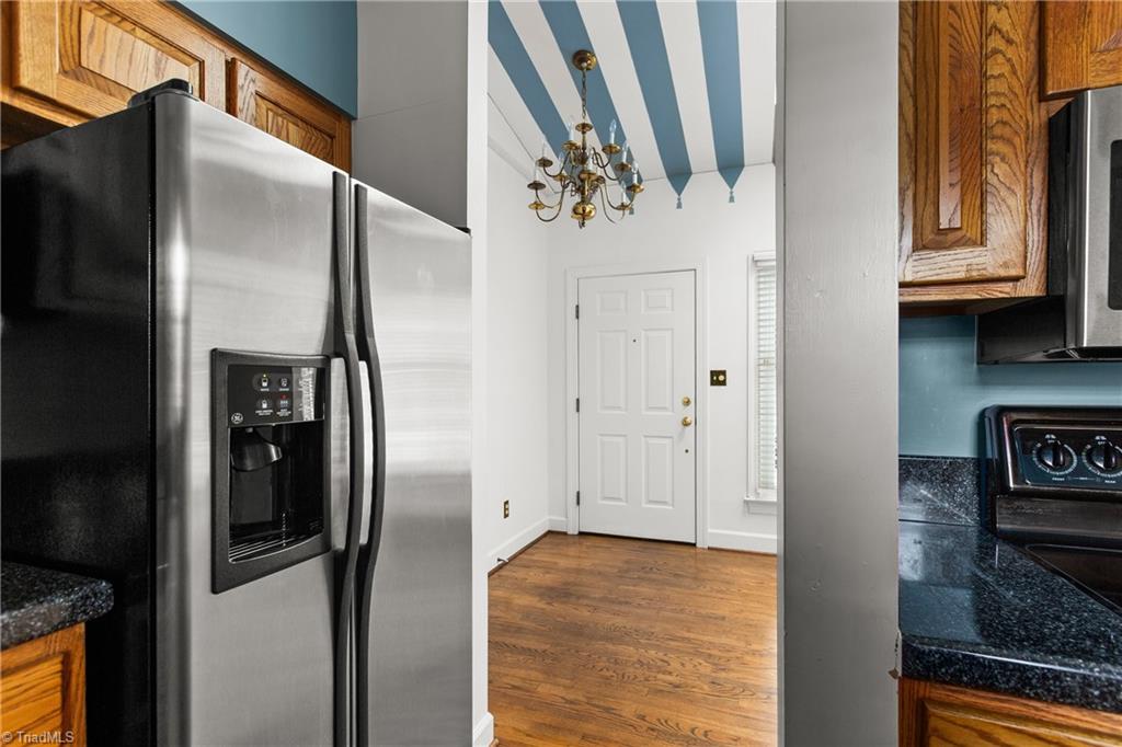 1001 Nuthatch Court High Point, NC 27262 - Photo 15 of 31