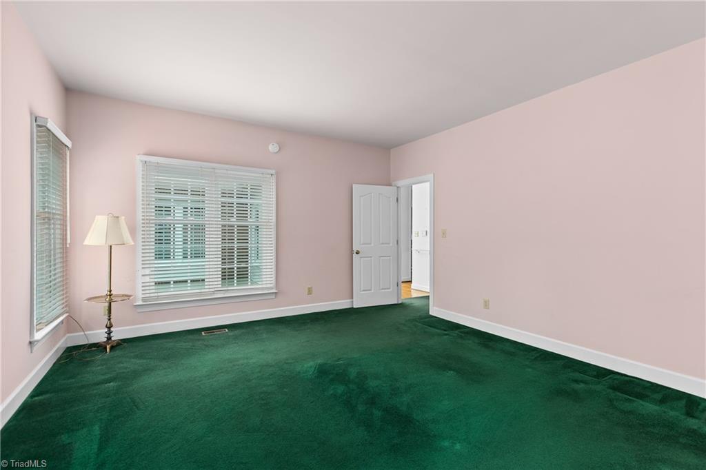 1001 Nuthatch Court High Point, NC 27262 - Photo 17 of 31