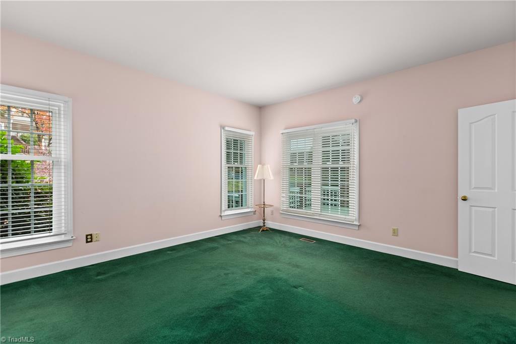 1001 Nuthatch Court High Point, NC 27262 - Photo 19 of 31