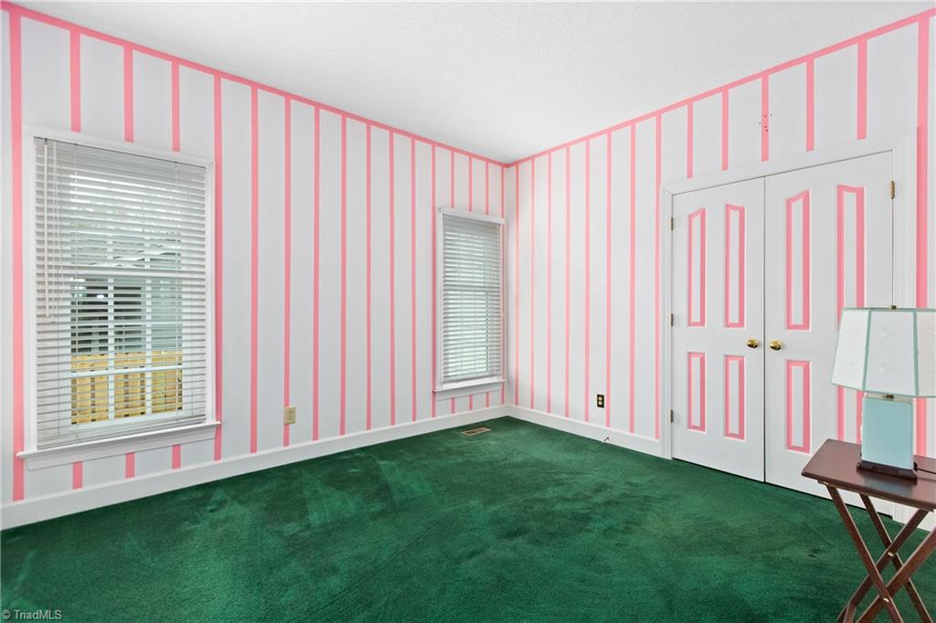 1001 Nuthatch Court High Point, NC 27262 - Photo 23 of 31