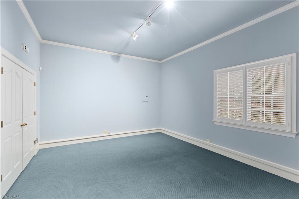 1001 Nuthatch Court High Point, NC 27262 - Photo 27 of 31