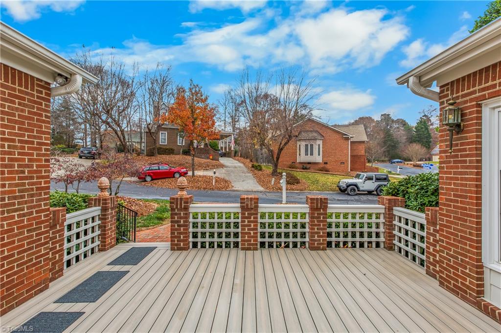 1001 Nuthatch Court High Point, NC 27262 - Photo 6 of 31