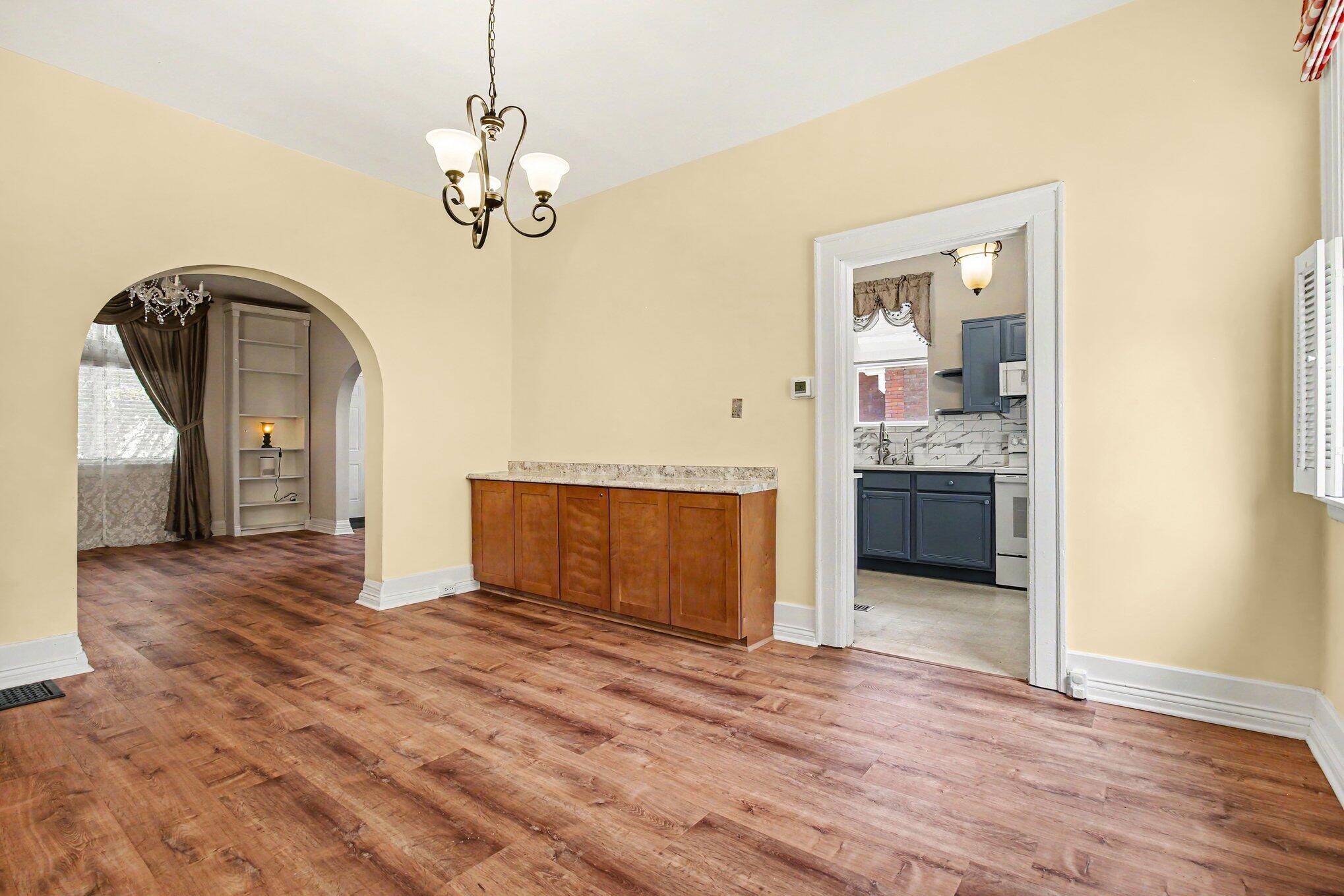 332 East 18th Street Covington, KY 41014 - Photo 13 of 36 Dining Room
