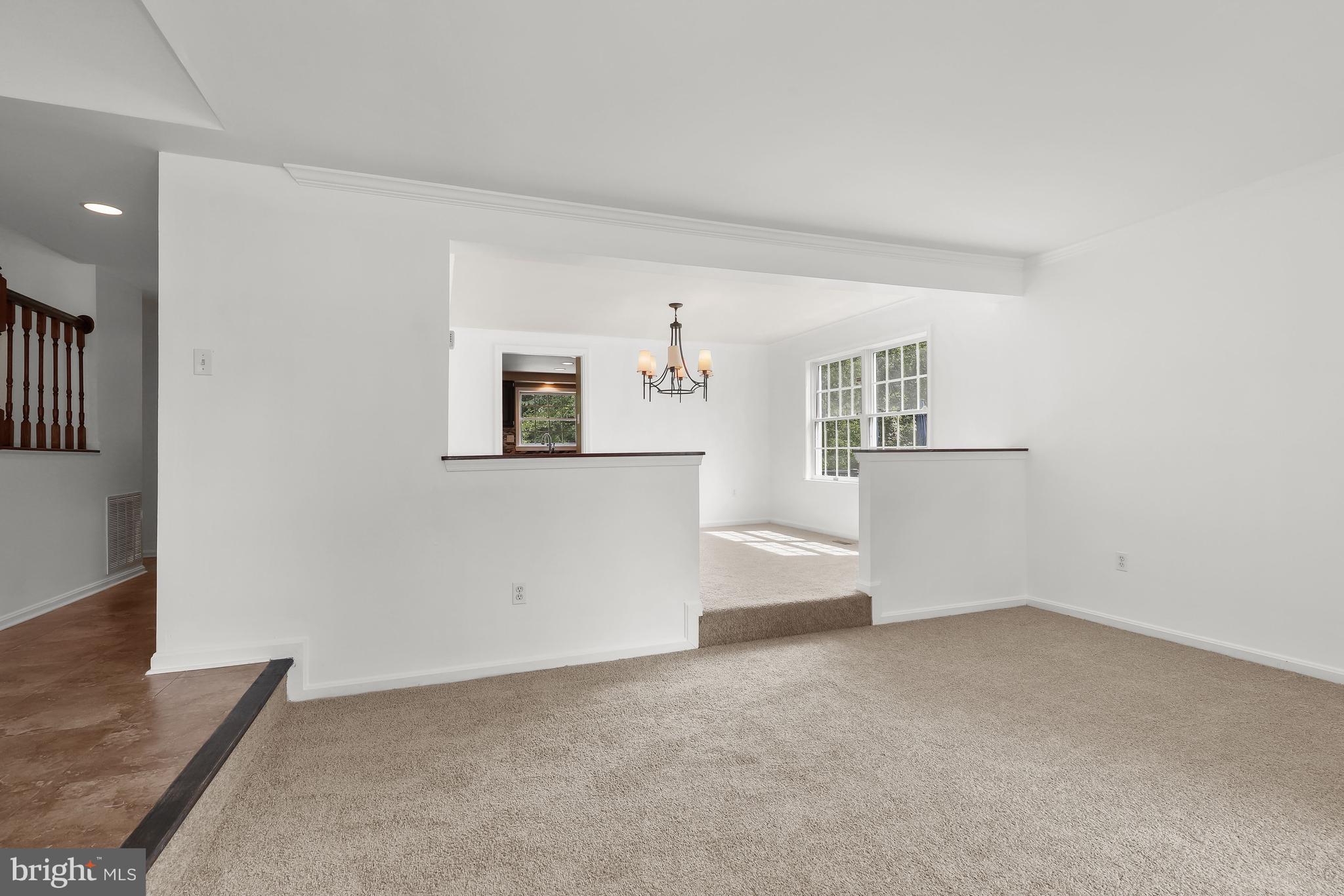 6367 Saddle Drive Columbia, MD 21045 - Photo 8 of 51 Living & Dining Rooms
