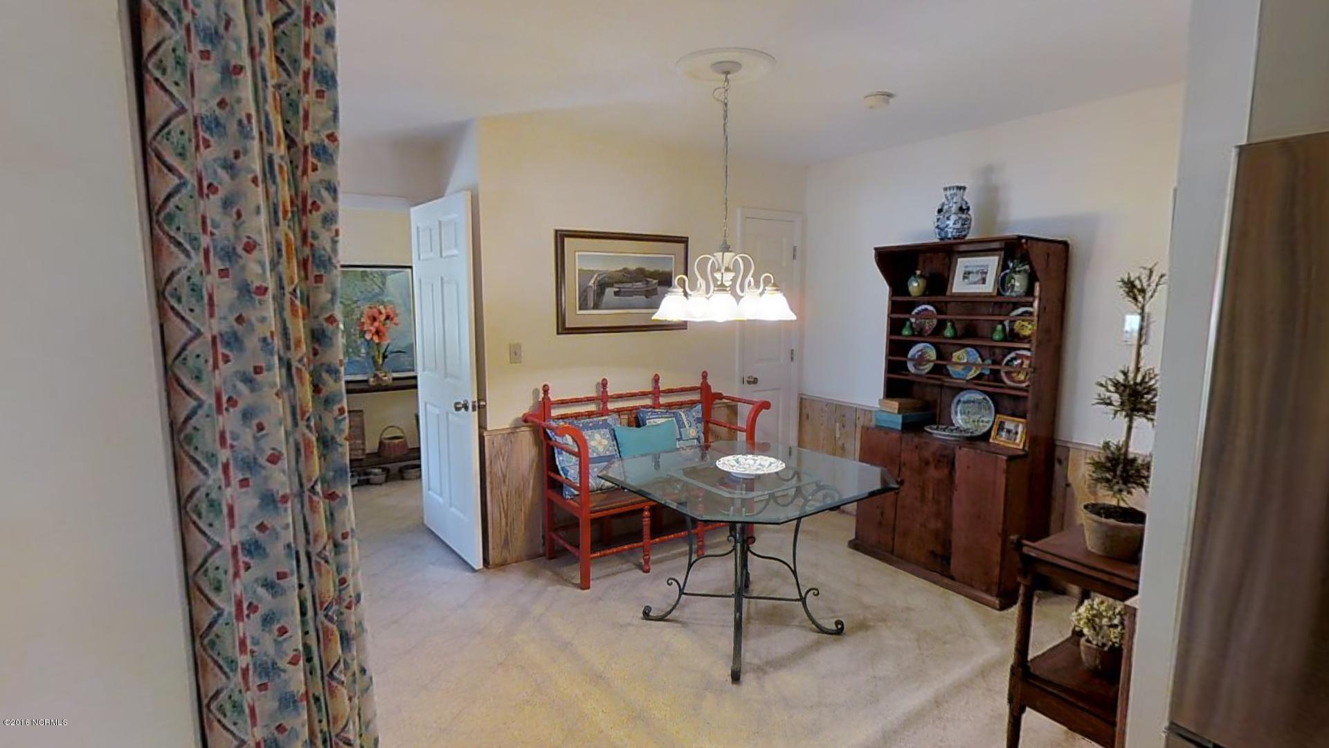 136 Catnip Point Road Bath, NC 27808 - Photo 8 of 48 Casual Dining