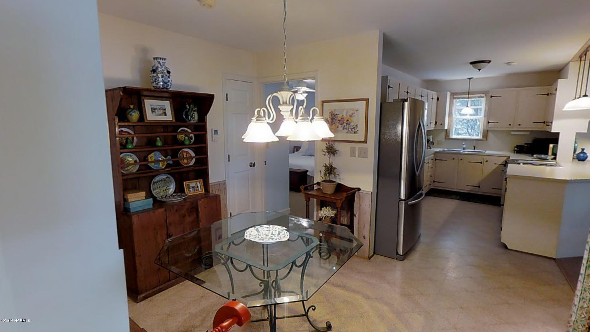 136 Catnip Point Road Bath, NC 27808 - Photo 9 of 48 Casual Dining