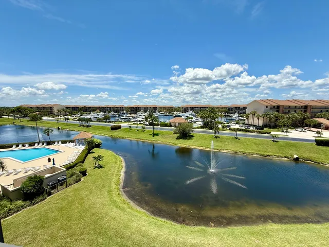 $500,000 | 601 Seafarer Circle, Unit 504, Jupiter, FL 33477