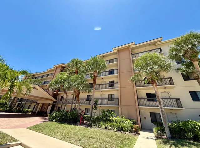 $500,000 | 601 Seafarer Circle, Unit 504, Jupiter, FL 33477