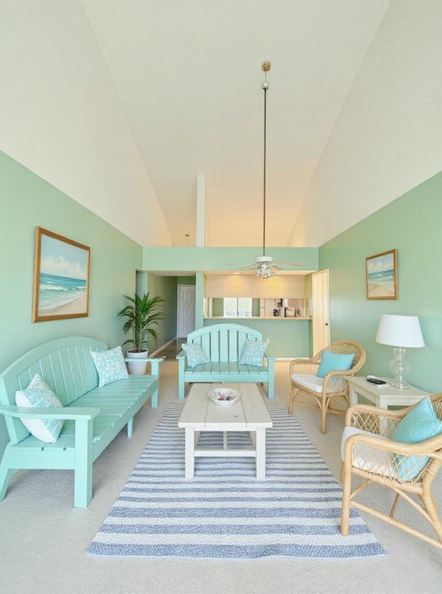 601 Seafarer Circle, Unit 504 Jupiter, FL 33477 - Photo 3 of 40 VAULTED CEILING IN LIVING & DINING ROOM