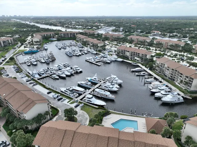 $500,000 | 601 Seafarer Circle, Unit 504, Jupiter, FL 33477