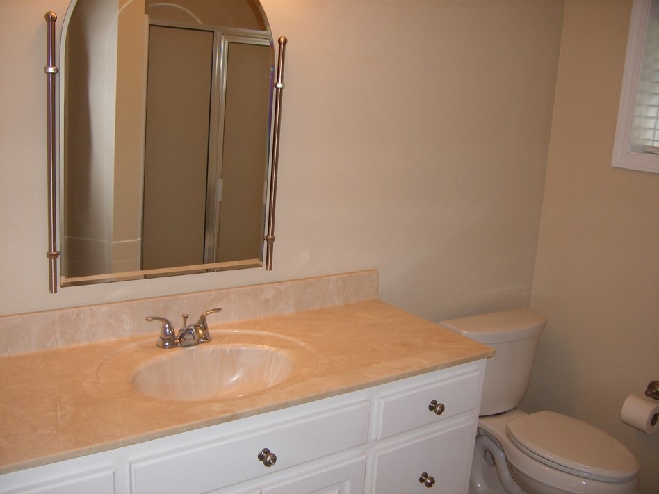 19284 State Highway 181 Fairhope, AL 36532 - Photo 5 of 8 Bath