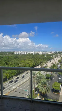$1,600 | 13499 Biscayne Boulevard, Unit 1103, North Miami, FL 33181