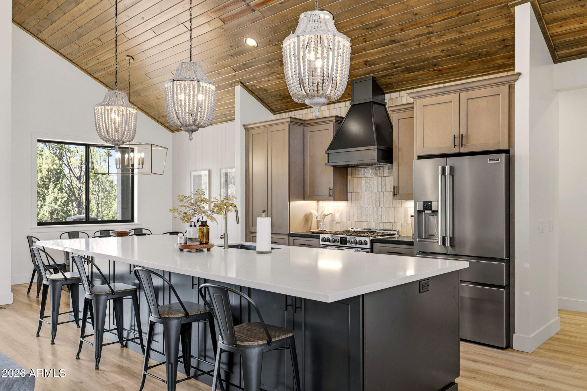 1900 South Monkshood Road Show Low, AZ 85901 - Photo 10 of 49 Kitchen