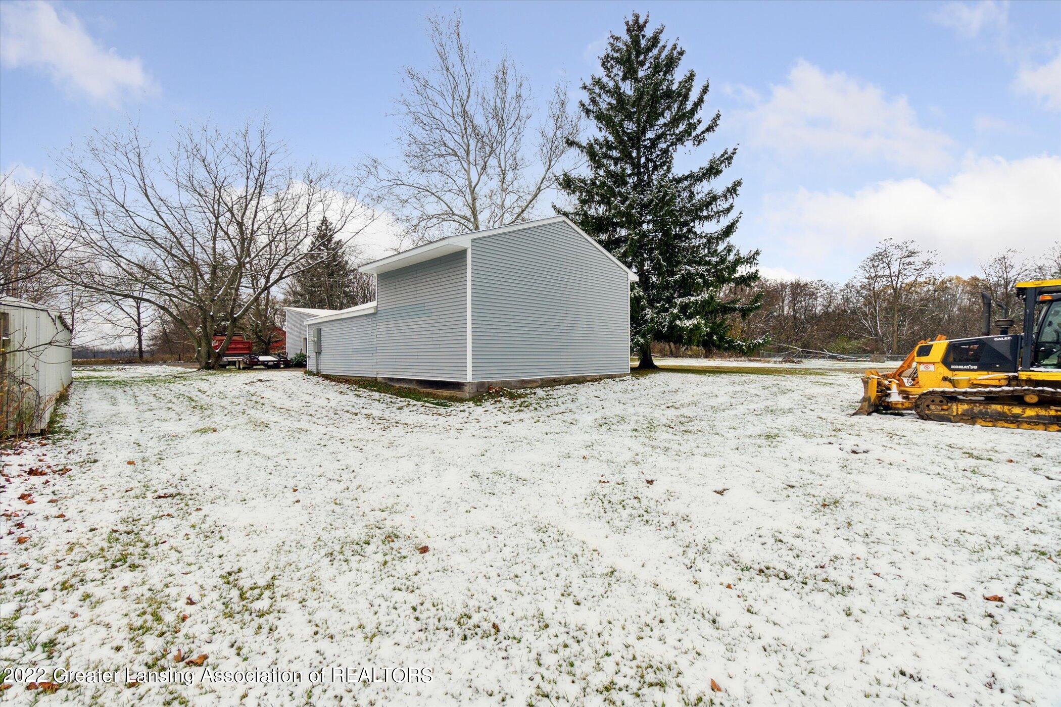 1964 Sandhill Road Mason, MI 48854 - Photo 29 of 34 28-1964-Sandhill-Rd-Mason-MI-48854-Windo